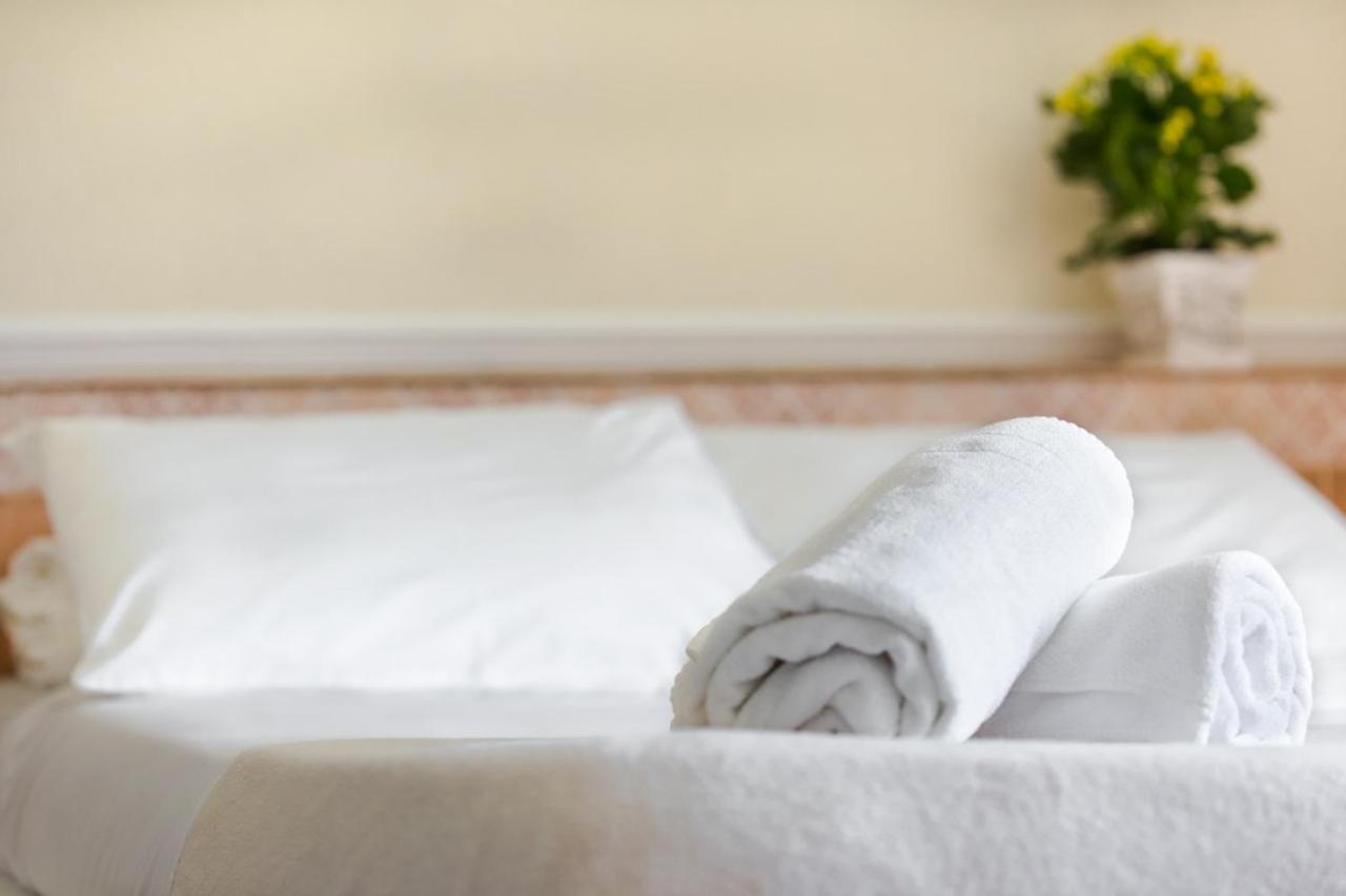 Hotel Caieiras Guaratuba Kültér fotó